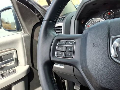 Used 2017 RAM 1500 Lone Star image 24