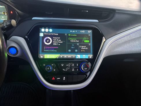 Used 2019 Chevrolet Bolt Premier w/ Infotainment Package image 21