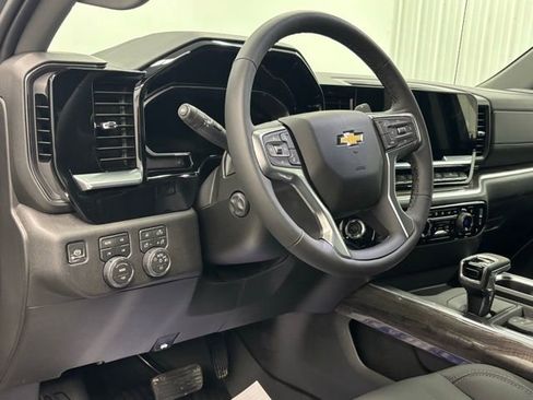 New 2026 Chevrolet Silverado 1500 LTZ w/ Z71 Off-Road Package image 18