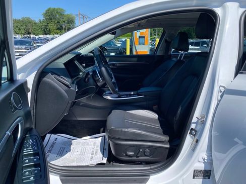 Certified 2023 Hyundai Sonata Limited w/ Preferred Accessory Package FWD image 13