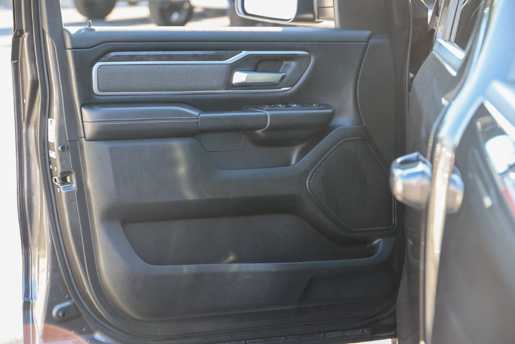 Used 2022 RAM 1500 Big Horn AWD/4WD image 4