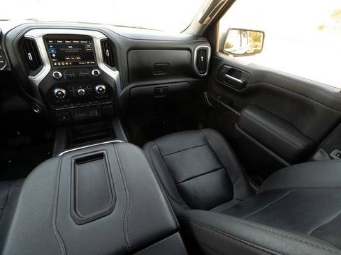 Used 2021 GMC Sierra 1500 SLT w/ SLT Premium Package image 18