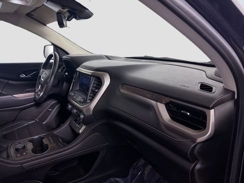 Used 2021 GMC Acadia Denali w/ Denali Technology Package image 30