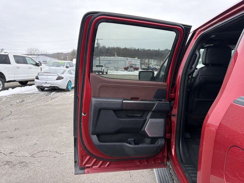 Used 2023 Ford F150 Lariat w/ Equipment Group 502A High image 28