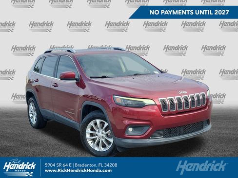 Used 2019 Jeep Cherokee Latitude w/ Popular Appearance Group AWD/4WD image 1