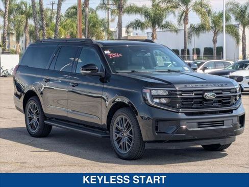 New 2026 Ford Expedition Max Platinum w/ Stealth Appearance Package AWD/4WD image 7