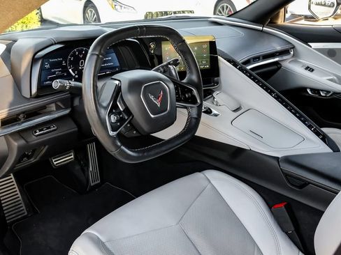 Used 2020 Chevrolet Corvette Stingray Preferred Cpe w/ 2LT Preferred Equipment Group RWD image 11
