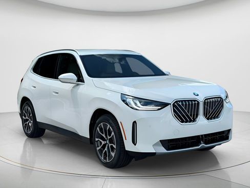New 2026 BMW X3 xDrive30i w/ Convenience Package AWD/4WD image 3