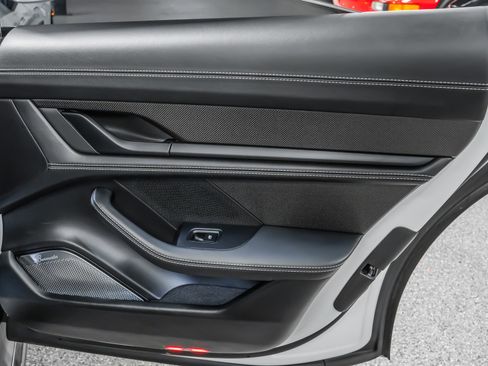 Used 2022 Porsche Taycan Turbo S image 40