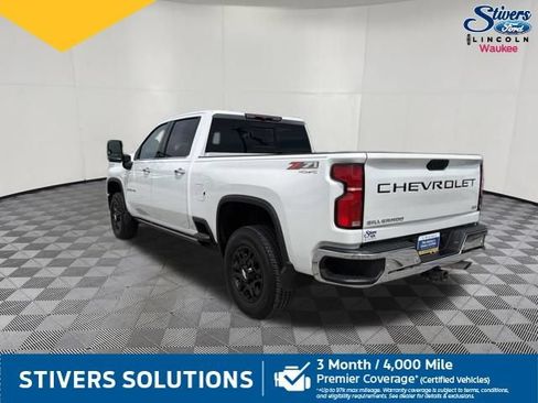 Used 2024 Chevrolet Silverado 2500 LTZ w/ LTZ Convenience Package AWD/4WD image 10