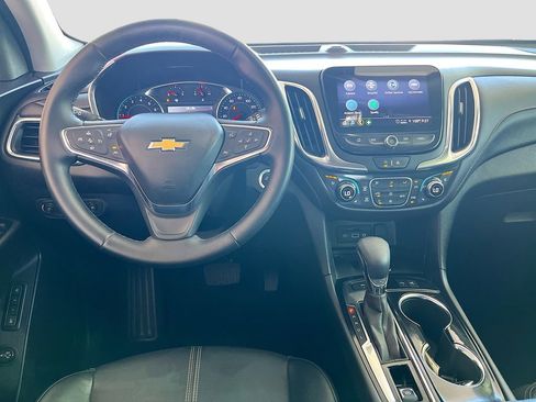 Used 2024 Chevrolet Equinox Premier AWD/4WD image 22