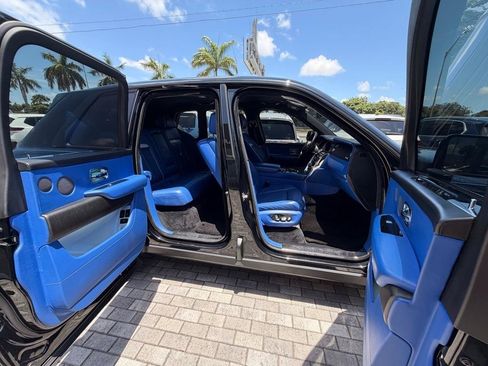Used 2022 Rolls-Royce Cullinan AWD/4WD image 34