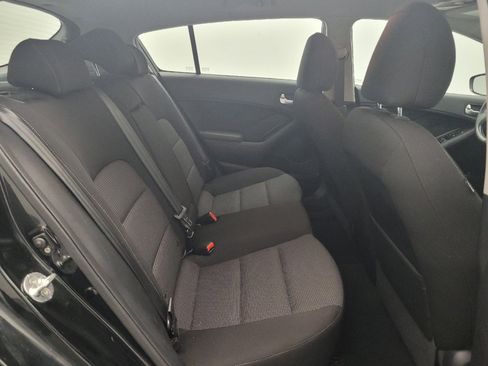 Used 2017 Kia Forte LX FWD image 19