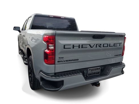 Used 2024 Chevrolet Silverado 1500 Custom w/ Turbomax Blackout Package AWD/4WD image 3