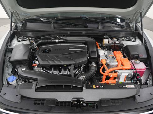 Used 2025 Hyundai Sonata SEL FWD image 28