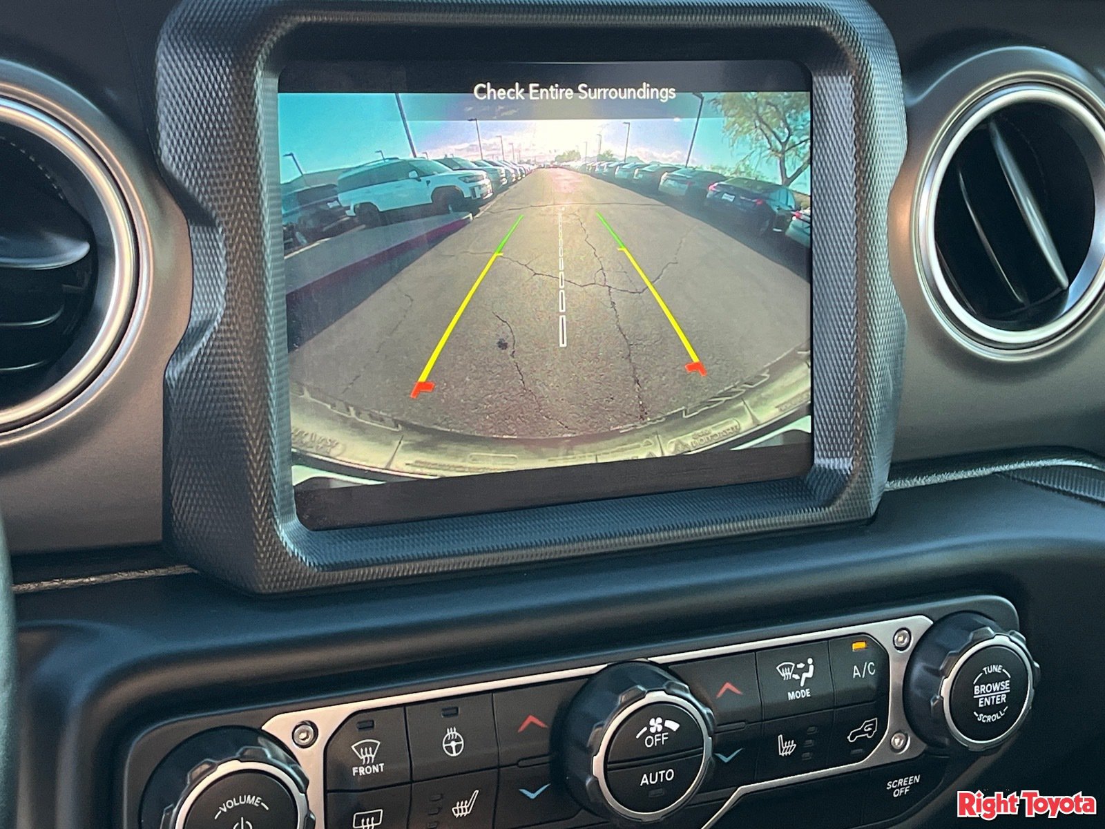 Used 2021 Jeep Wrangler Unlimited Rubicon AWD/4WD image 28