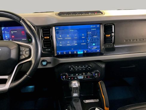 Used 2021 Ford Bronco Badlands AWD/4WD image 6