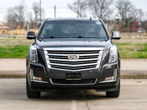 Used 2017 Cadillac Escalade Platinum image 7