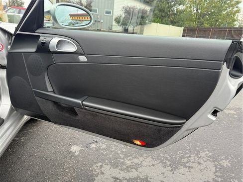 Used 2007 Porsche Boxster image 38