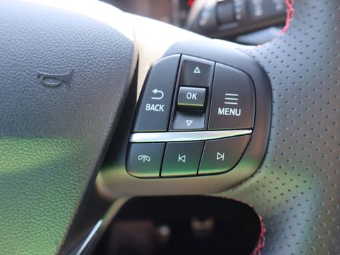 Used 2024 Ford Escape ST-Line w/ Tech Pack #1 AWD/4WD image 16
