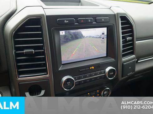 Used 2019 Ford Expedition XLT w/ Equipment Group 202A RWD image 9