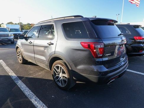 Used 2017 Ford Explorer Sport w/ Equipment Group 401A image 3