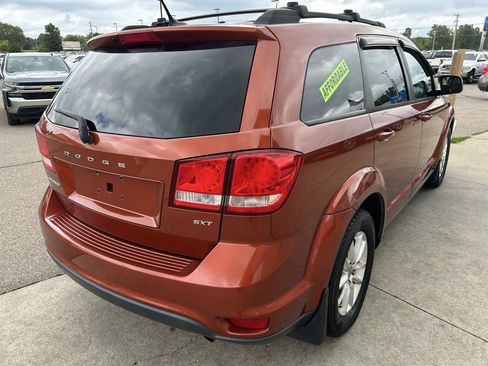 Used 2014 Dodge Journey SXT FWD image 5