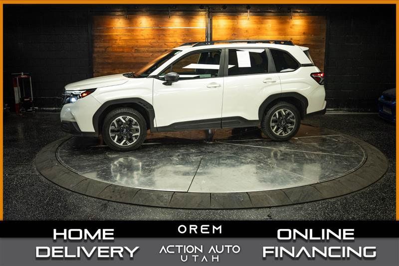 Used 2025 Subaru Forester Premium AWD/4WD image 1