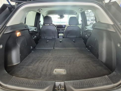 Used 2024 Buick Encore GX Preferred FWD image 19
