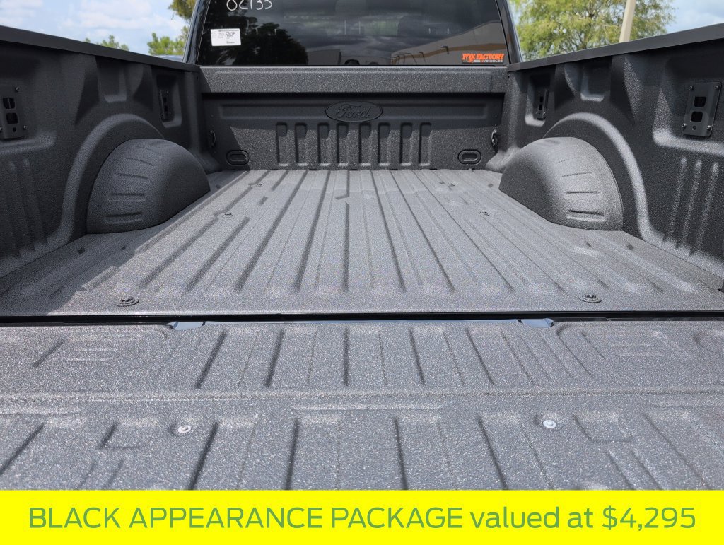 New 2026 Ford F250 XLT w/ XLT Premium Package AWD/4WD image 26