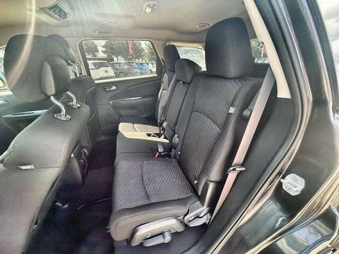 Used 2019 Dodge Journey SE w/ Premium Group FWD image 23