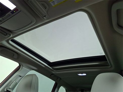 Certified 2023 Subaru Forester Limited image 15