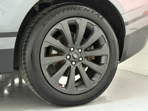 Used 2018 Land Rover Range Rover Velar R-Dynamic SE image 61