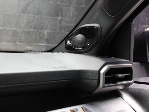 Used 2025 Toyota 4Runner Trailhunter image 74