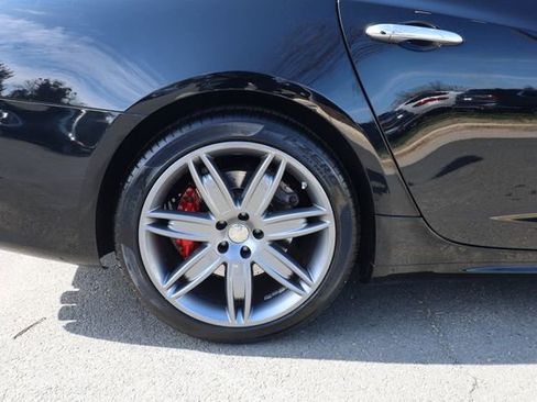 Used 2017 Maserati Quattroporte S GranLusso Q4 image 32