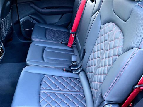 New 2026 Audi Q7 3.0T Prestige image 19