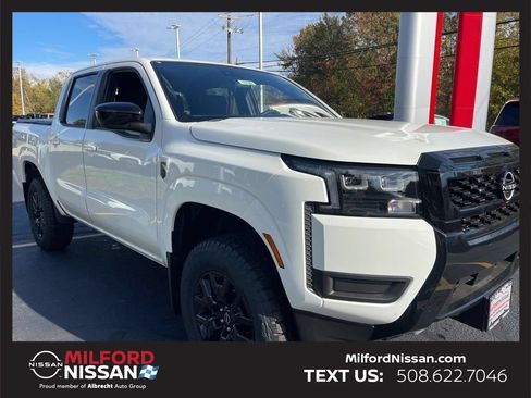 Used 2026 Nissan Frontier SV w/ All-Weather Content Package AWD/4WD image 6