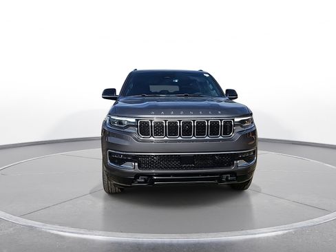 New 2024 Jeep Wagoneer 4WD w/ Premium Group I image 3