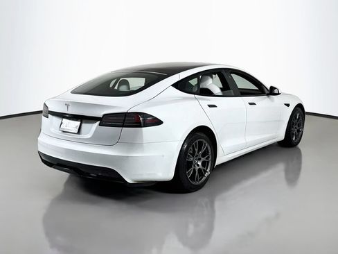 Used 2022 Tesla Model S AWD/4WD image 5
