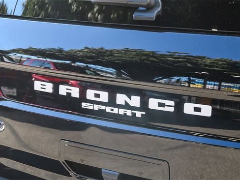 New 2023 Ford Bronco Sport Outer Banks w/ Tech Package image 10