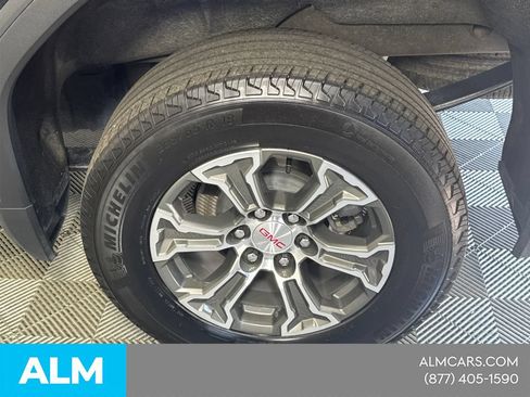 Used 2026 GMC Sierra 1500 SLT AWD/4WD image 23