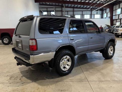 Used 1996 Toyota 4Runner SR5 AWD/4WD image 8