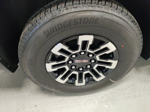 New 2026 GMC Sierra EV Elevation image 3