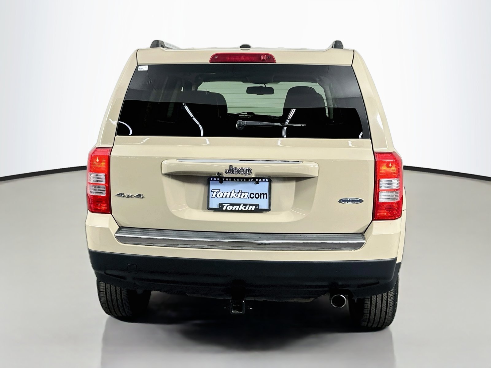 Used 2017 Jeep Patriot High Altitude AWD/4WD image 6