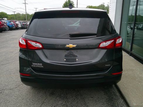 Used 2019 Chevrolet Equinox LS AWD/4WD image 6