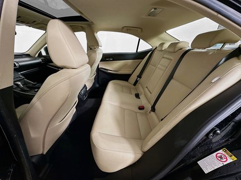 Used 2016 Lexus IS 200t image 27