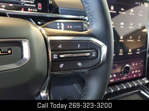 New 2025 GMC Sierra EV Denali image 5