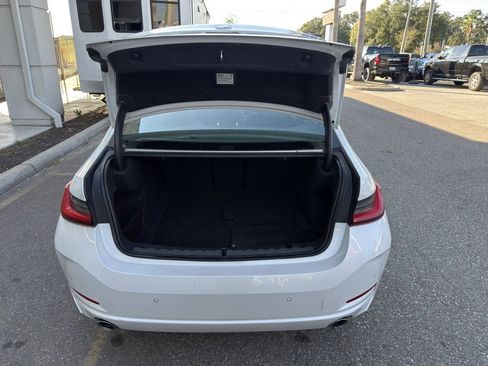 Used 2023 BMW 330i Sedan w/ Driving Assistance Package image 35