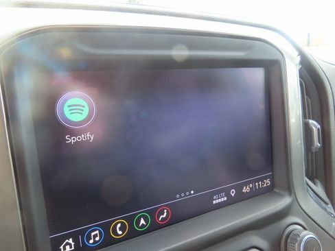 Used 2019 Chevrolet Silverado 1500 LTZ image 21