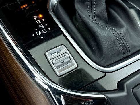 Used 2021 MAZDA CX-9 Signature image 11